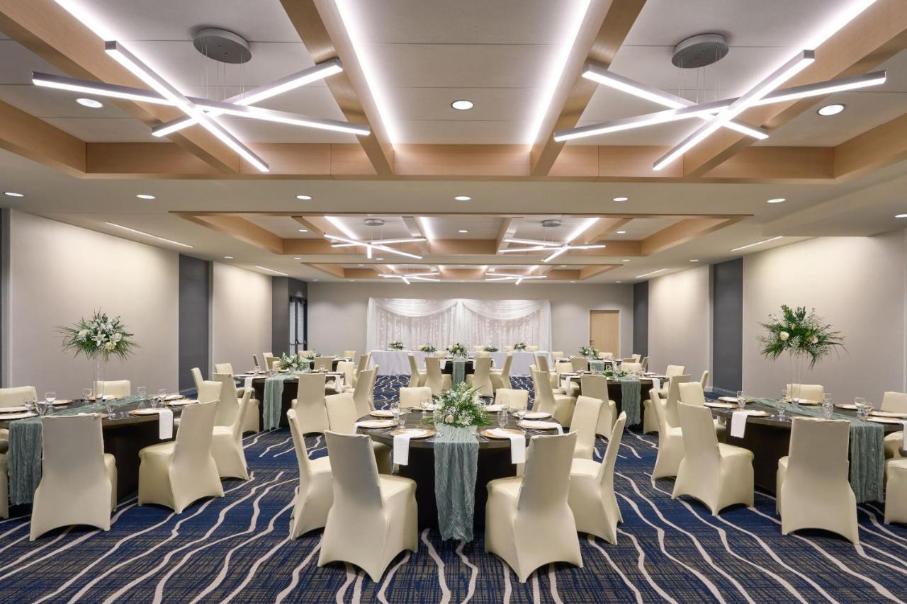 Delta Hotels By Marriott Minneapolis Northeast Екстер'єр фото