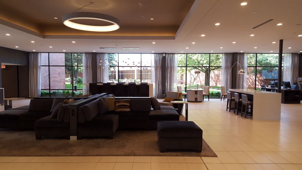 Delta Hotels By Marriott Minneapolis Northeast Екстер'єр фото
